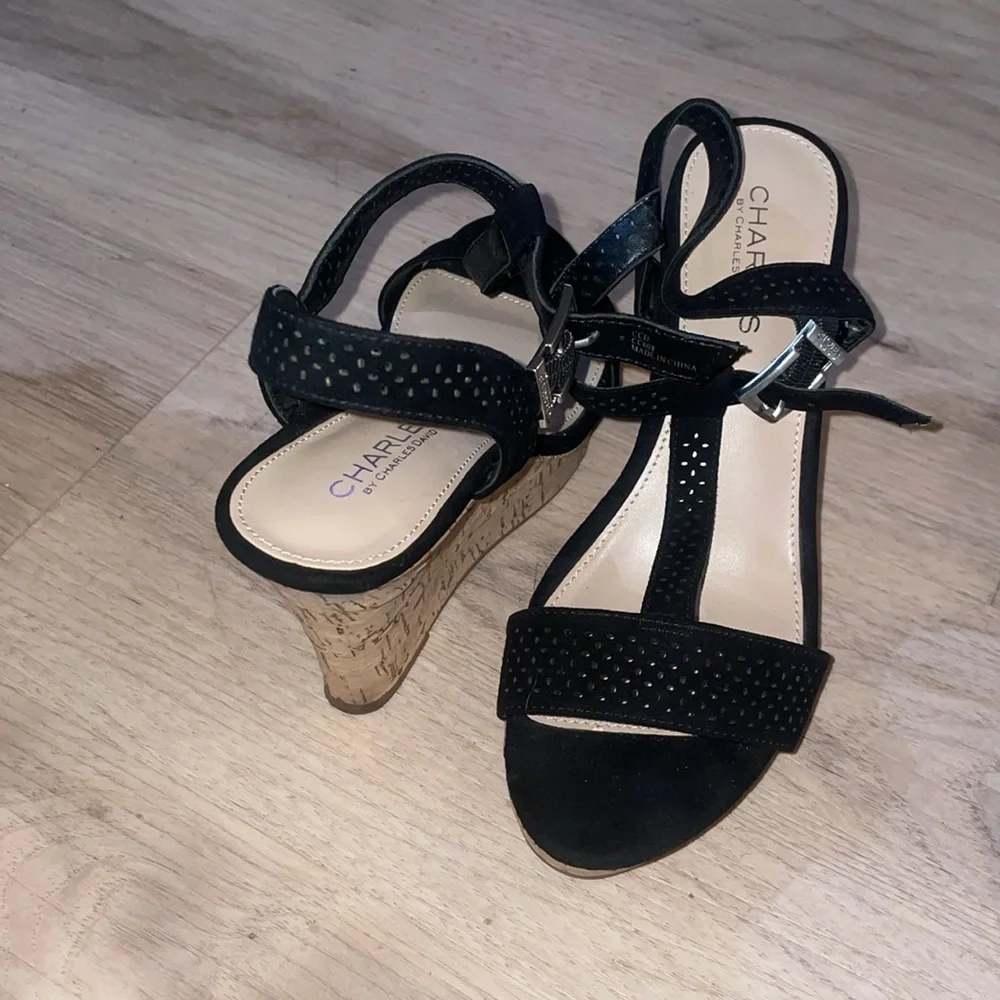 Charlies by Charles David Black Women's Sandals size 7